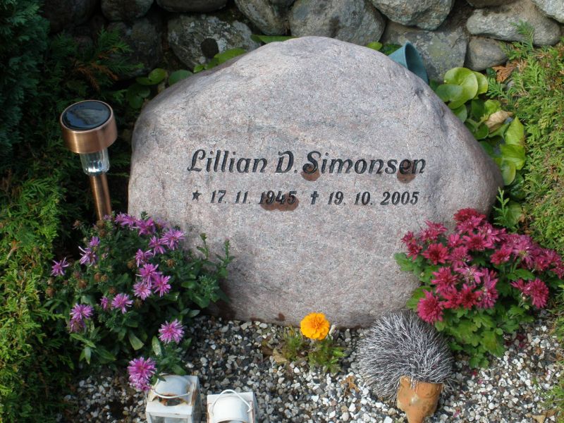 Lilian D. Simonsen.JPG